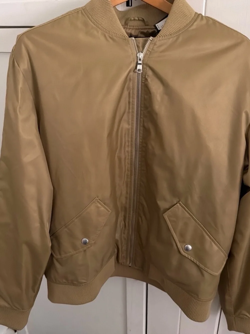 Banana Republic Tan coat with Branded Neck Label